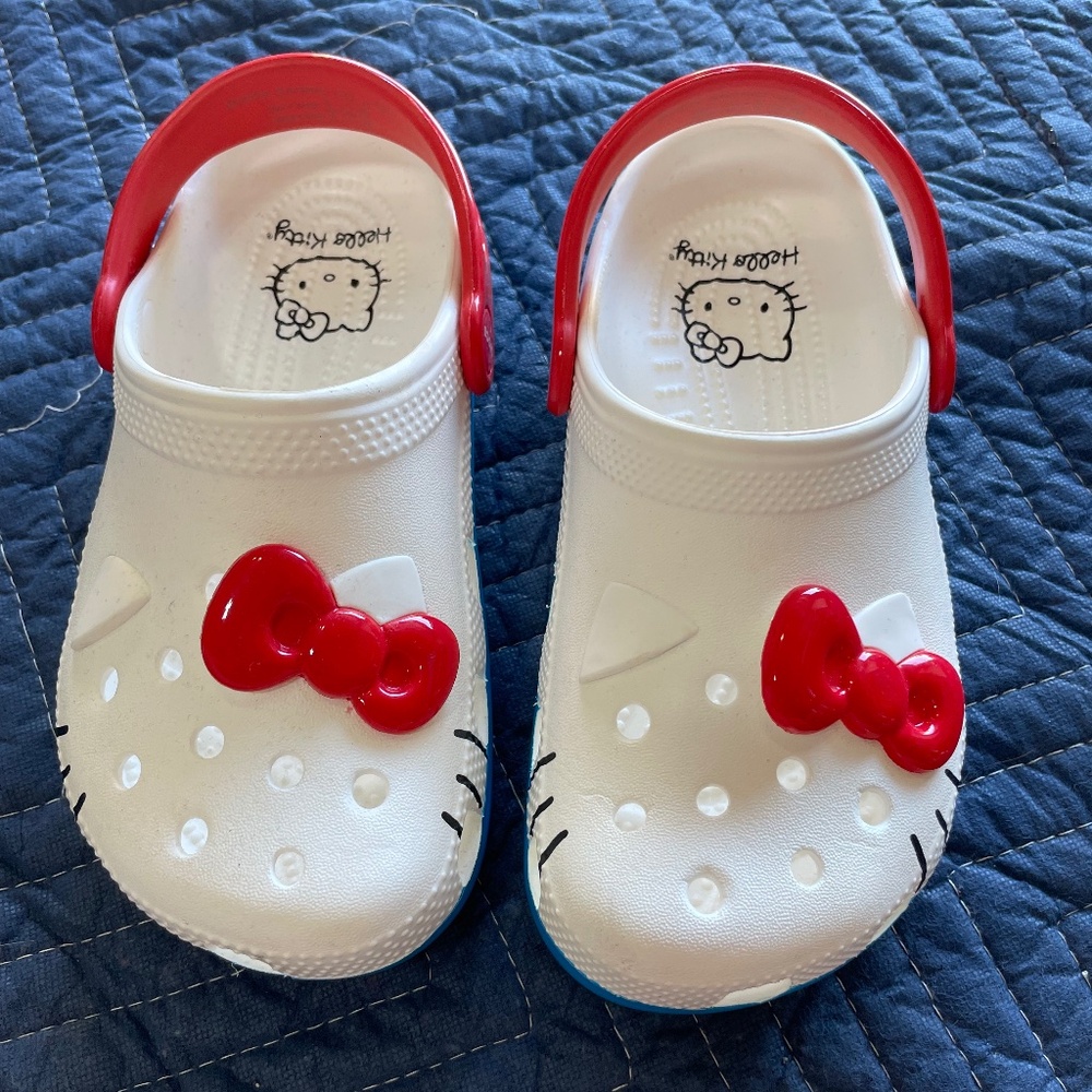Hello kitty Crocs